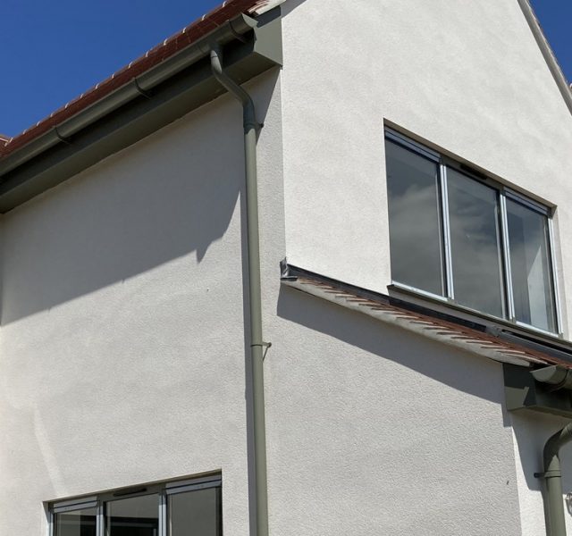 Littlebury Green aluminium gutters and downpipes